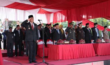 Peringati HKN 55, Berbagai Penghargaan Diserahkan